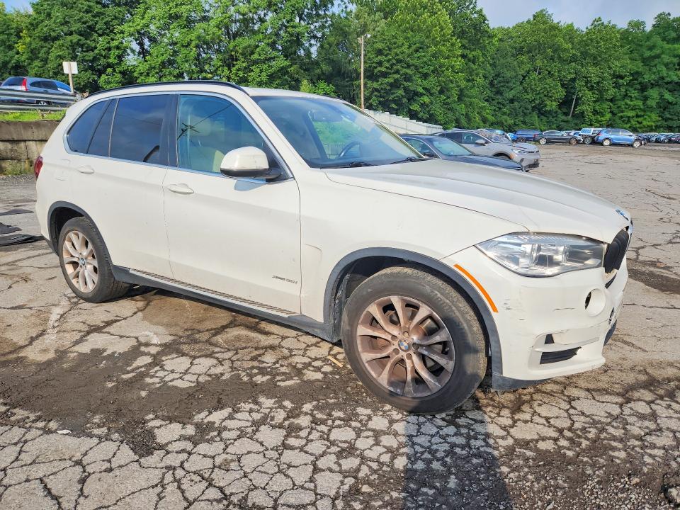 Photo 4 from auction – 2016 BMW X5 with VIN 5UXKR0C56G0S84877