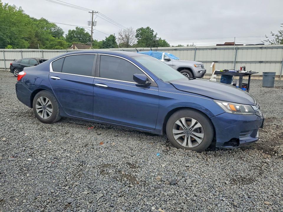 Photo 4 from auction – 2014 HONDA ACCORD with VIN 1HGCR2F37EA009202