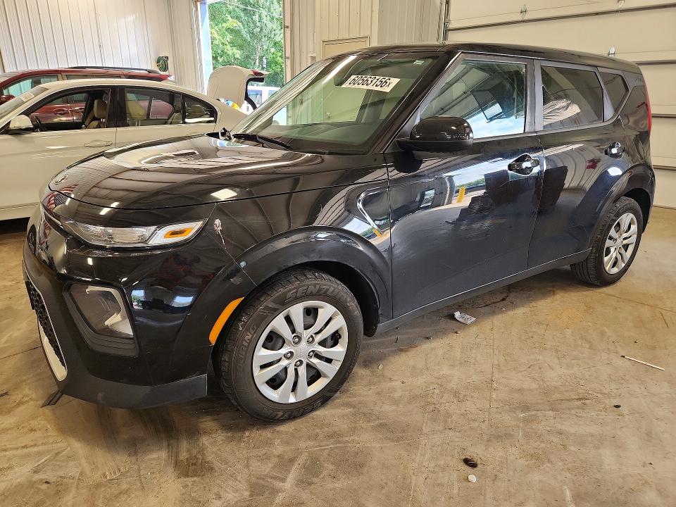 KIA SOUL 2020 with VIN KNDJ23AU5L7723906 - Photo from auction