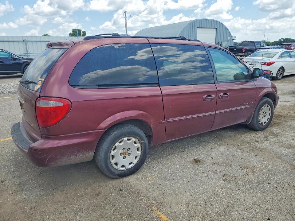 Photo 3 from auction – 2001 CHRYSLER TOWN-COUNTRY with VIN 2C4GP44351R298171