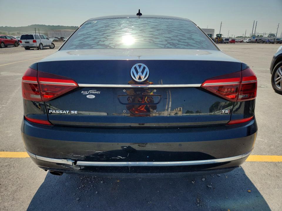 Photo 6 from auction – 2018 VOLKSWAGEN PASSAT with VIN 1VWBA7A36JC009807