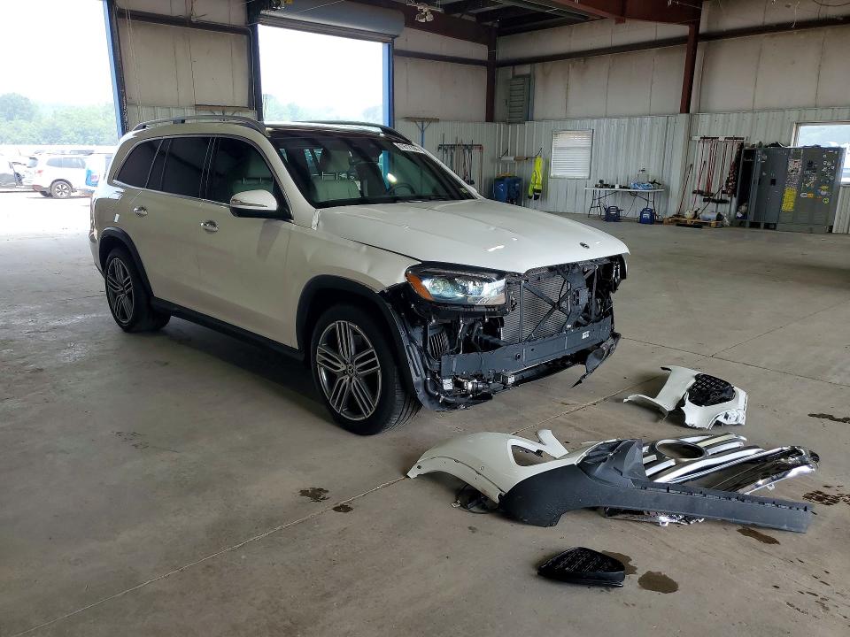Photo 4 from auction – 2025 MERCEDES-BENZ GLS with VIN 4JGFF5KE7SB317050