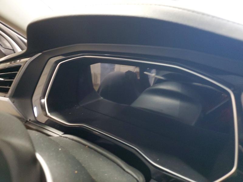 Photo 9 from auction – 2023 VOLKSWAGEN JETTA with VIN 3VW7M7BU3PM042923