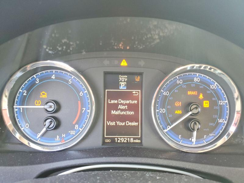 Photo 9 from auction – 2018 TOYOTA COROLLA with VIN 2T1BURHE0JC977664