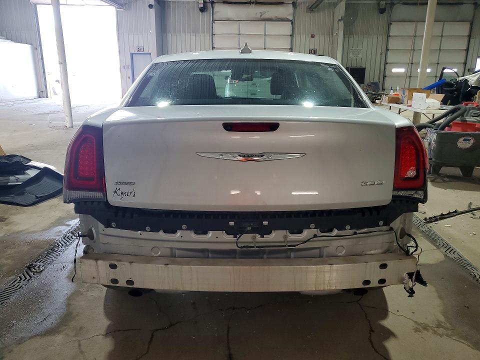 صورة رقم 6 من المزاد - 2020 CHRYSLER 300 مع VIN 2C3CCARG6LH115961