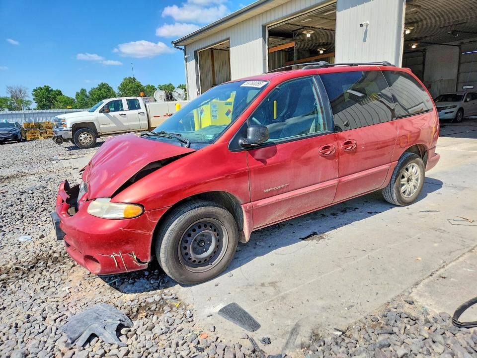 DODGE CARAVAN 2000 with VIN 2B4GP45G7YR718876 - Photo from auction