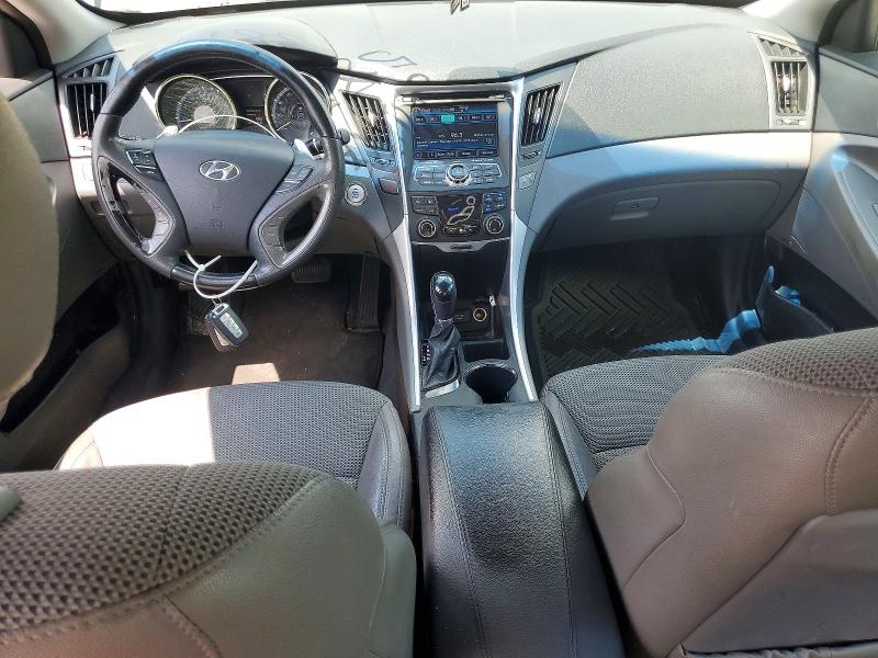 Photo 8 from auction – 2013 HYUNDAI SONATA with VIN 5NPEC4AB9DH591782