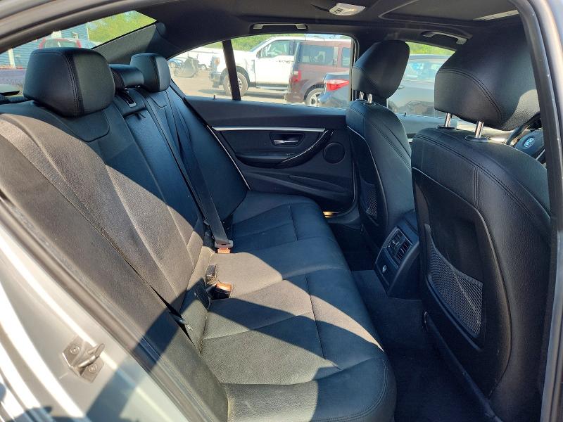 Photo 10 from auction – 2017 BMW 330 with VIN WBA8D9C38HA011686