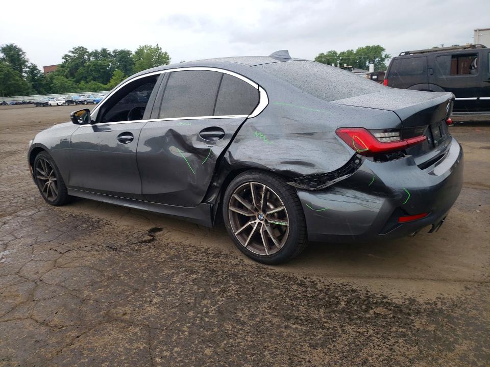 Photo 2 from auction – 2021 BMW 330XI with VIN 3MW5R7J05M8B93435