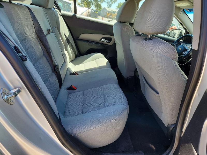 Photo 10 from auction – 2014 CHEVROLET CRUZE with VIN 1G1PC5SB4E7296746