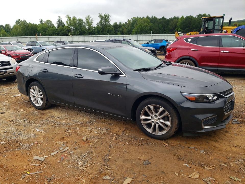 Photo 4 from auction – 2018 CHEVROLET MALIBU with VIN 1G1ZD5STXJF144307