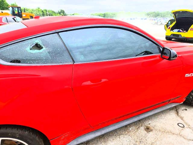 Photo 10 from auction – 2017 FORD MUSTANG with VIN 1FA6P8CFXH5208413