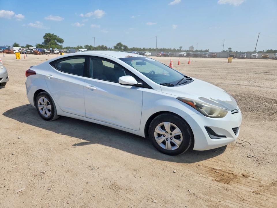 Photo 4 from auction – 2016 HYUNDAI ELANTRA with VIN 5NPDH4AE0GH733495