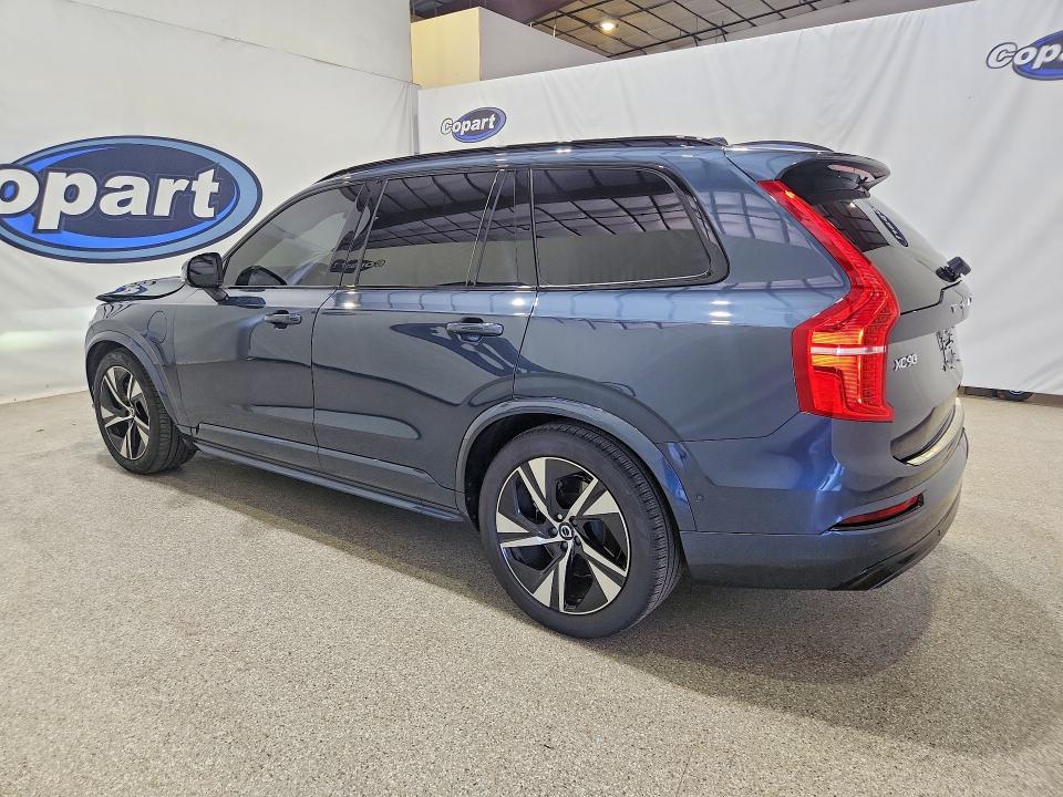 Photo 2 from auction – 2022 VOLVO XC90 with VIN YV4BR0CM4N1810422