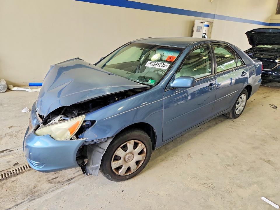 TOYOTA CAMRY 2004 with VIN 4T1BE32K44U891348 - Photo from auction