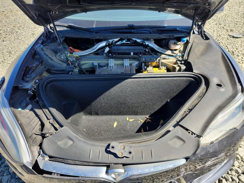 Photo 11 from auction – 2019 TESLA MODEL S with VIN 5YJSA1E28KF305580