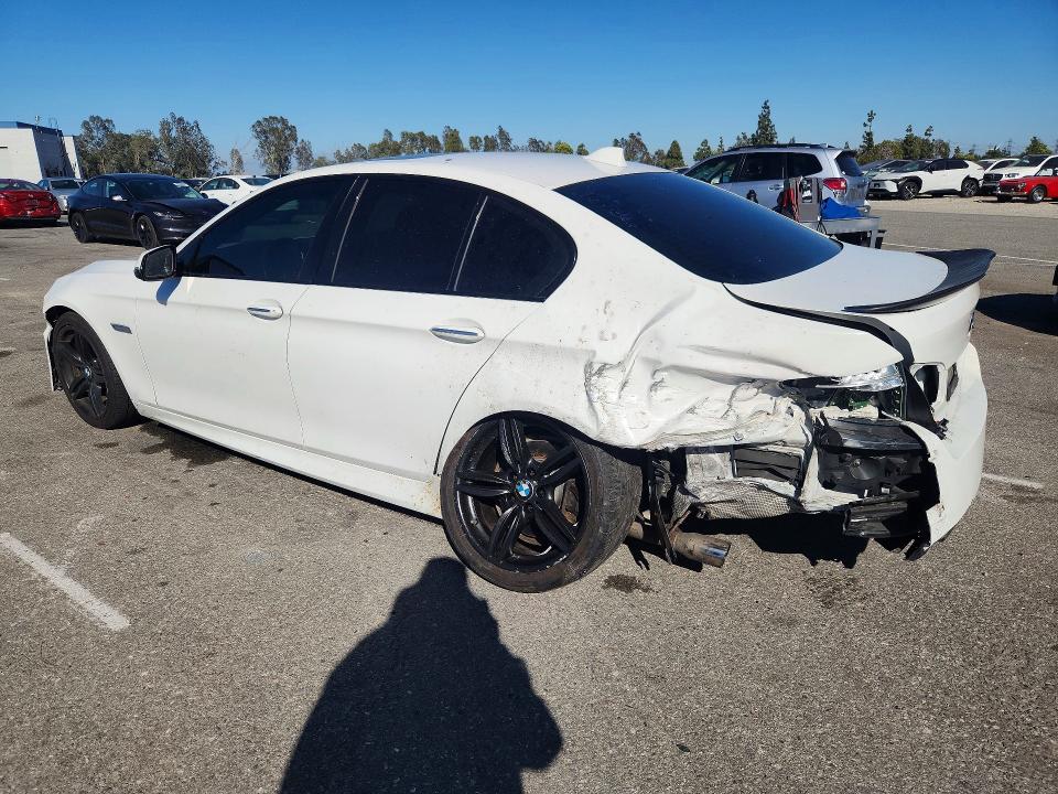 صورة رقم 2 من المزاد - 2016 BMW 535 مع VIN WBA5B1C56GG129615