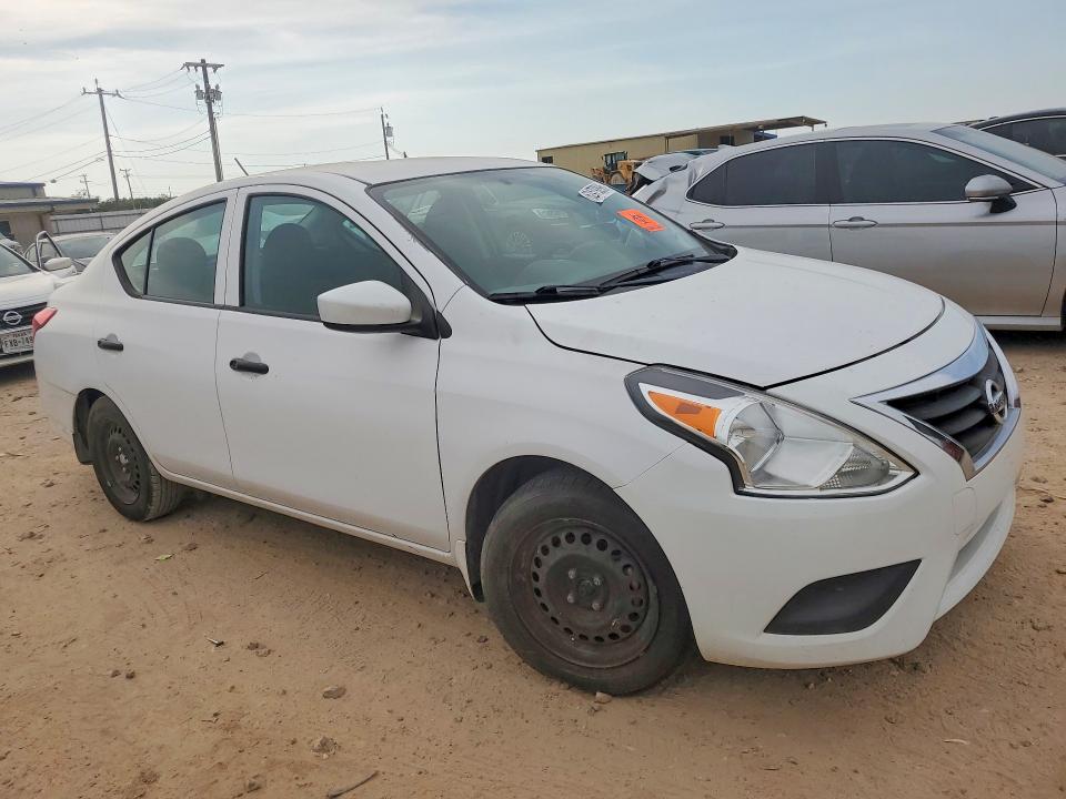 Photo 4 from auction – 2017 NISSAN VERSA with VIN 3N1CN7AP5HL899698