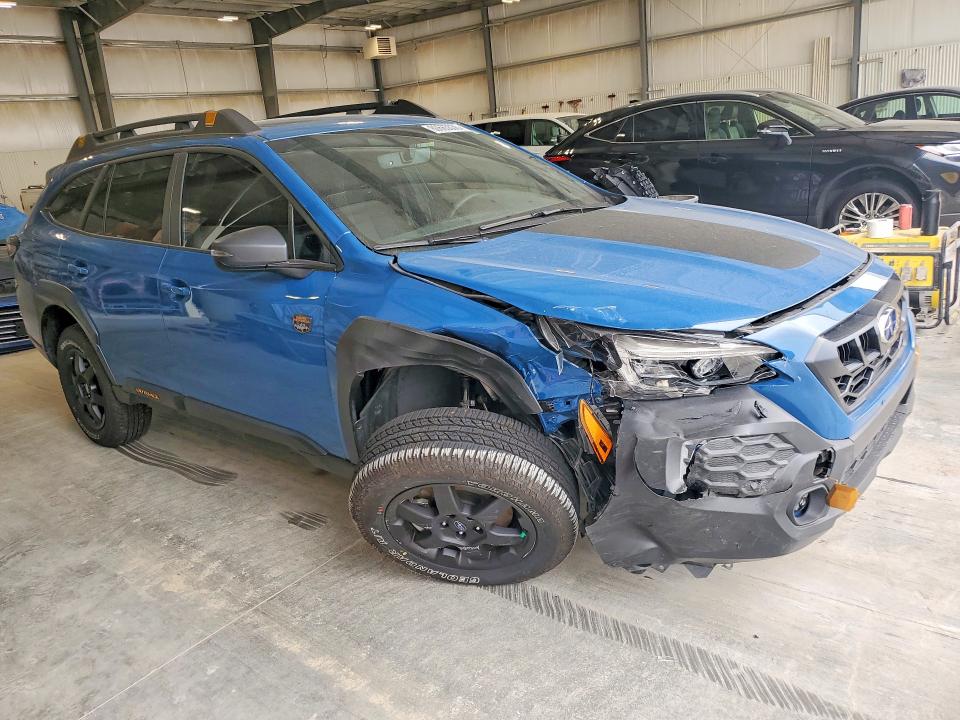 Photo 4 from auction – 2025 SUBARU OUTBACK with VIN 4S4BTGUD6S3309376