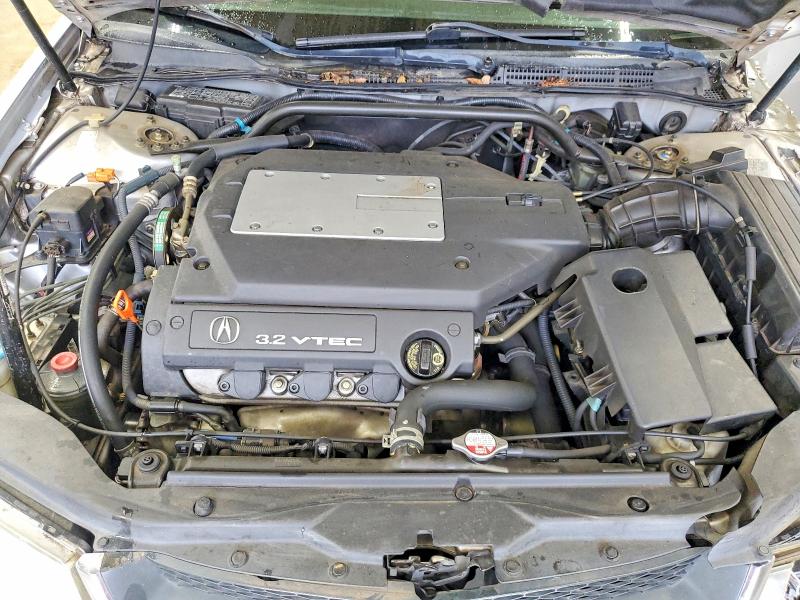 Photo 11 from auction – 2003 ACURA 3.2TL with VIN 19UUA56673A017689