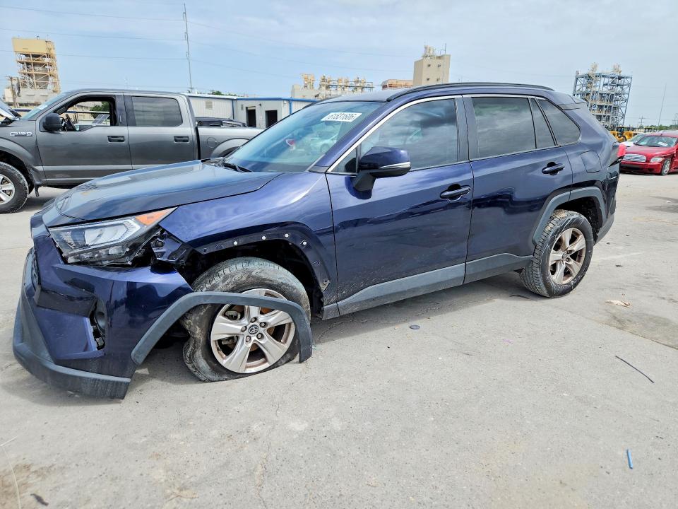 TOYOTA RAV4 2021 with VIN 2T3W1RFV7MC088501 - Photo from auction