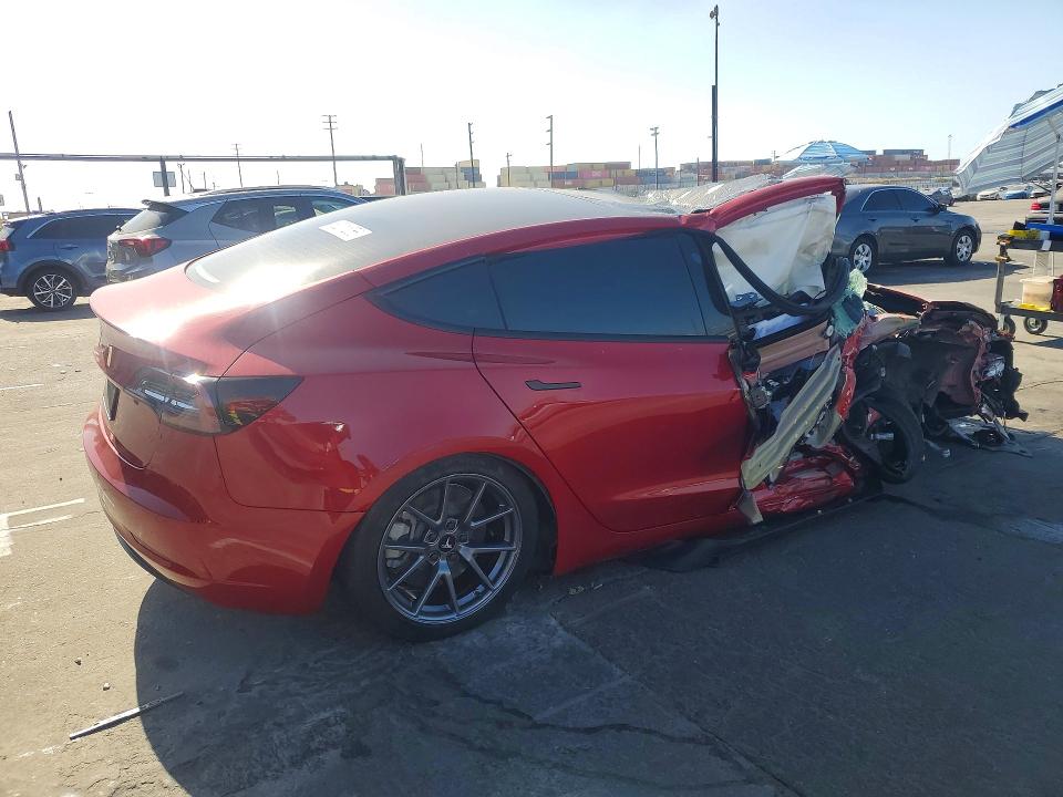 صورة رقم 3 من المزاد - 2022 TESLA MODEL 3 مع VIN 5YJ3E1EA8NF321251