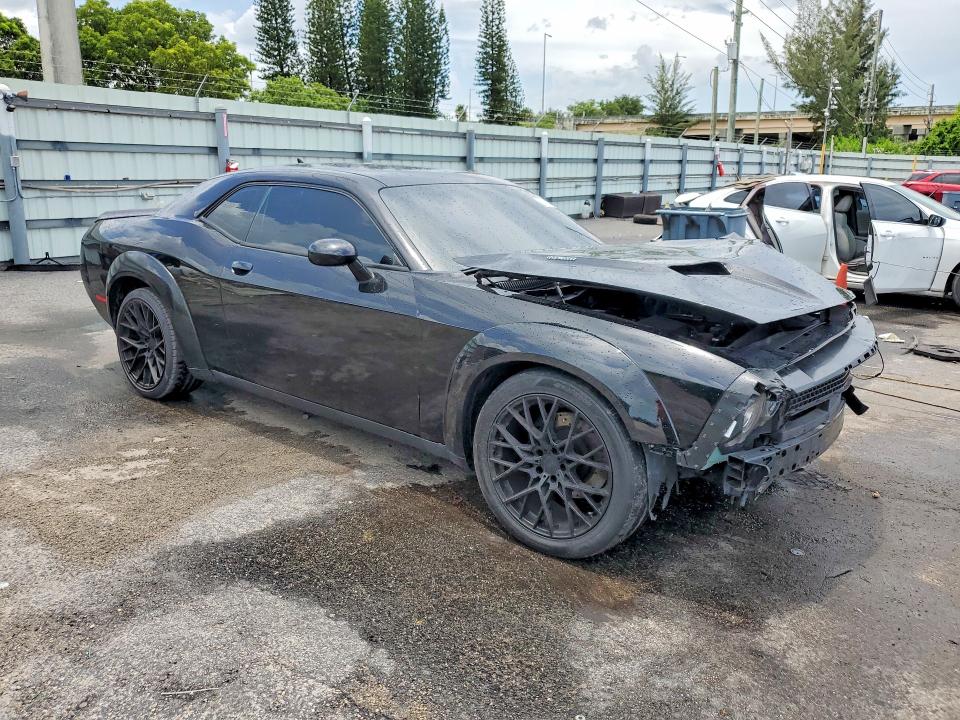 Photo 4 from auction – 2015 DODGE CHALLENGER with VIN 2C3CDZBT6FH710865