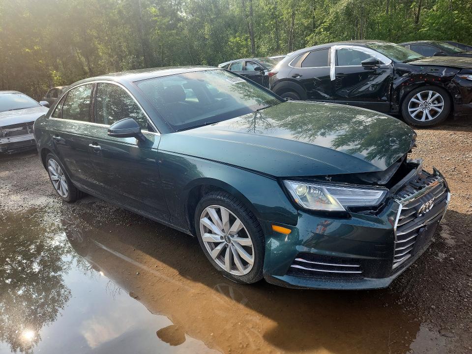 Photo 4 from auction – 2017 AUDI A4 with VIN WAUANAF46HN014485