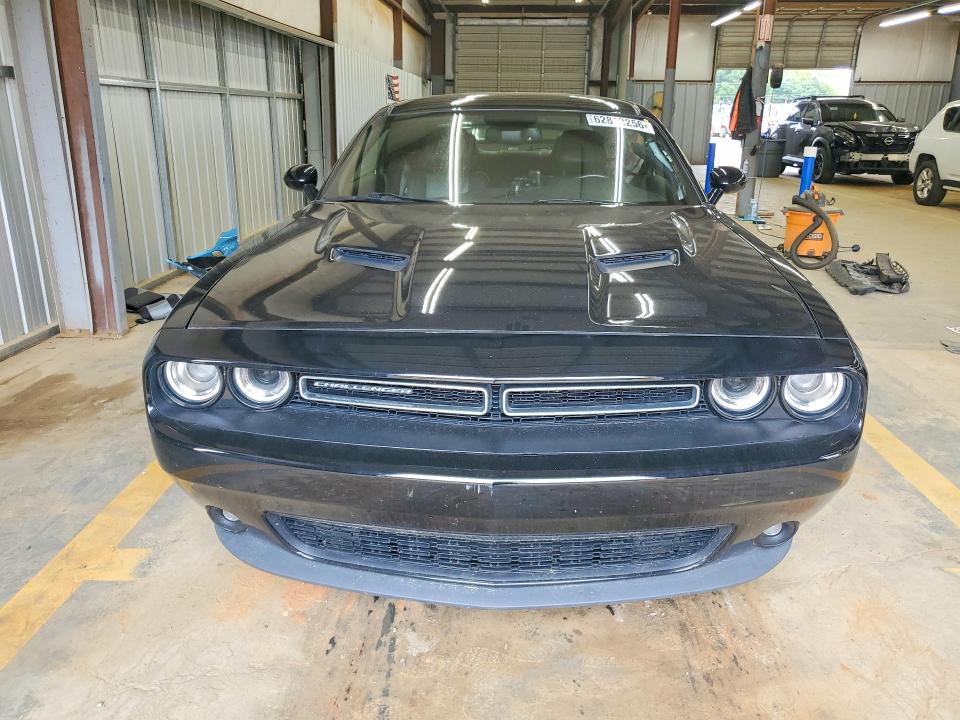Photo 5 from auction – 2016 DODGE CHALLENGER with VIN 2C3CDZAG6GH289848