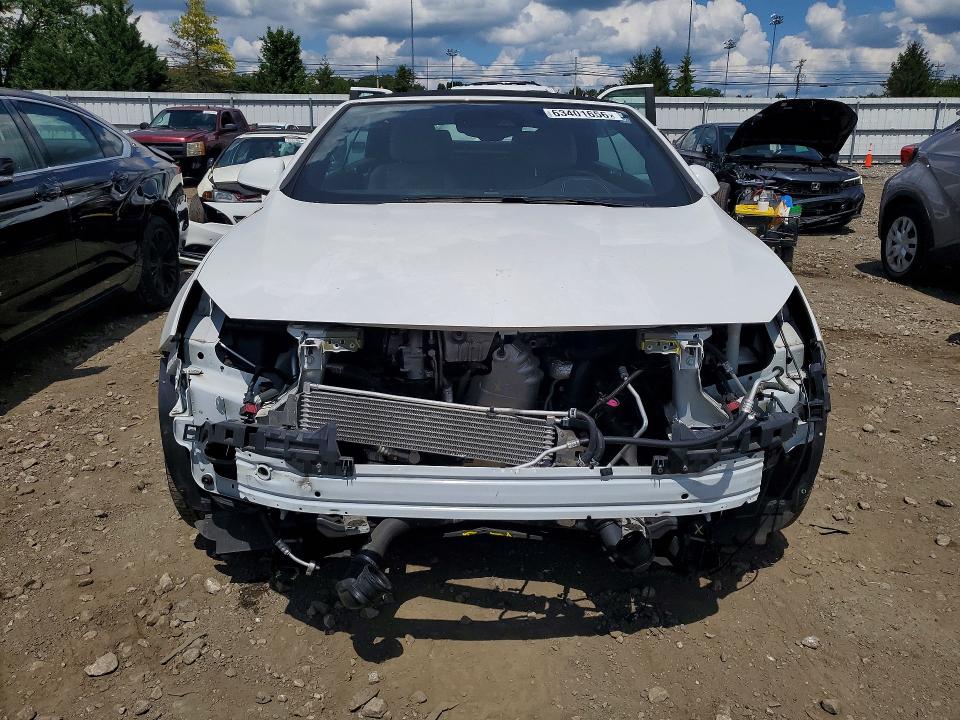 Photo 5 from auction – 2017 BUICK CASCADA with VIN W04WH3N5XHG123097