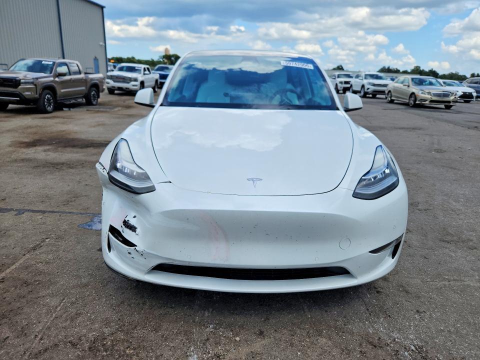 Photo 5 from auction – 2021 TESLA MODEL Y with VIN 5YJYGDEE9MF303005