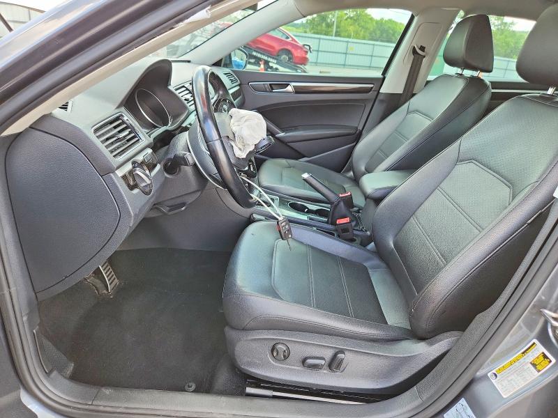 Photo 7 from auction – 2019 VOLKSWAGEN PASSAT with VIN 1VWMA7A37KC012287