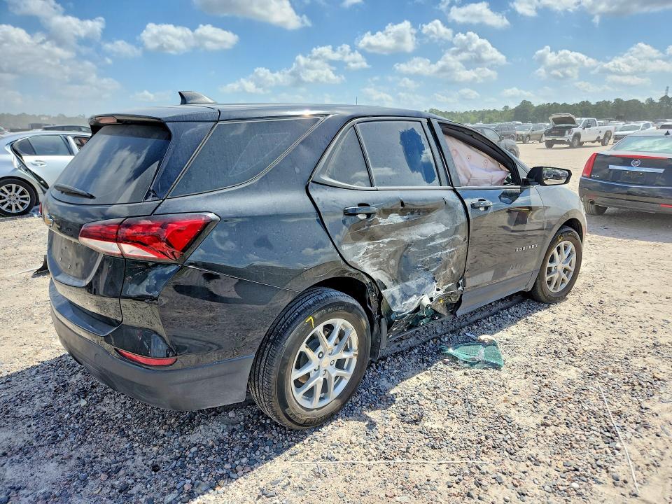 Photo 3 from auction – 2024 CHEVROLET EQUINOX with VIN 3GNAXHEG7RL232607
