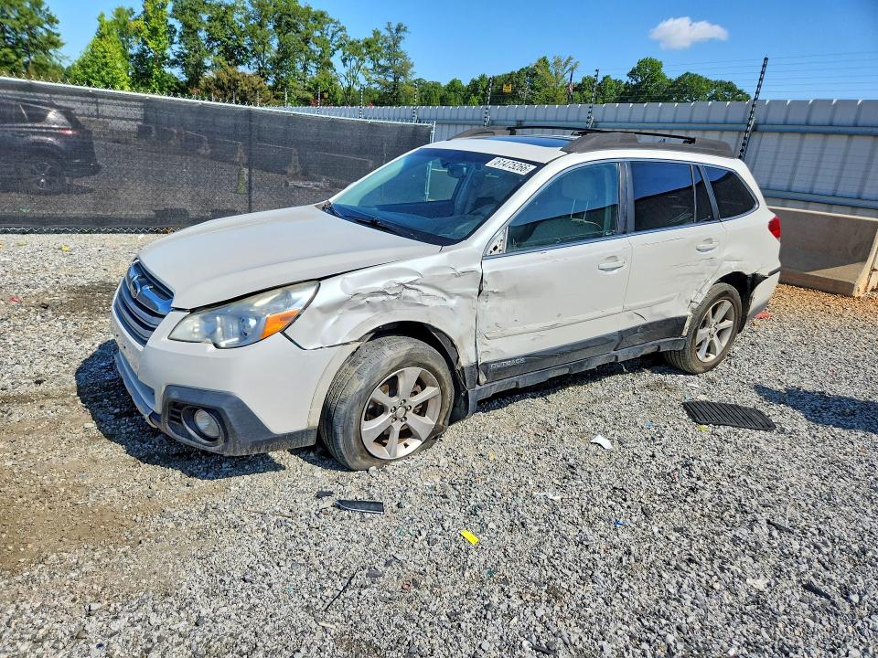 SUBARU OUTBACK 2013 with VIN 4S4BRBPC6D3230653 - Photo from auction
