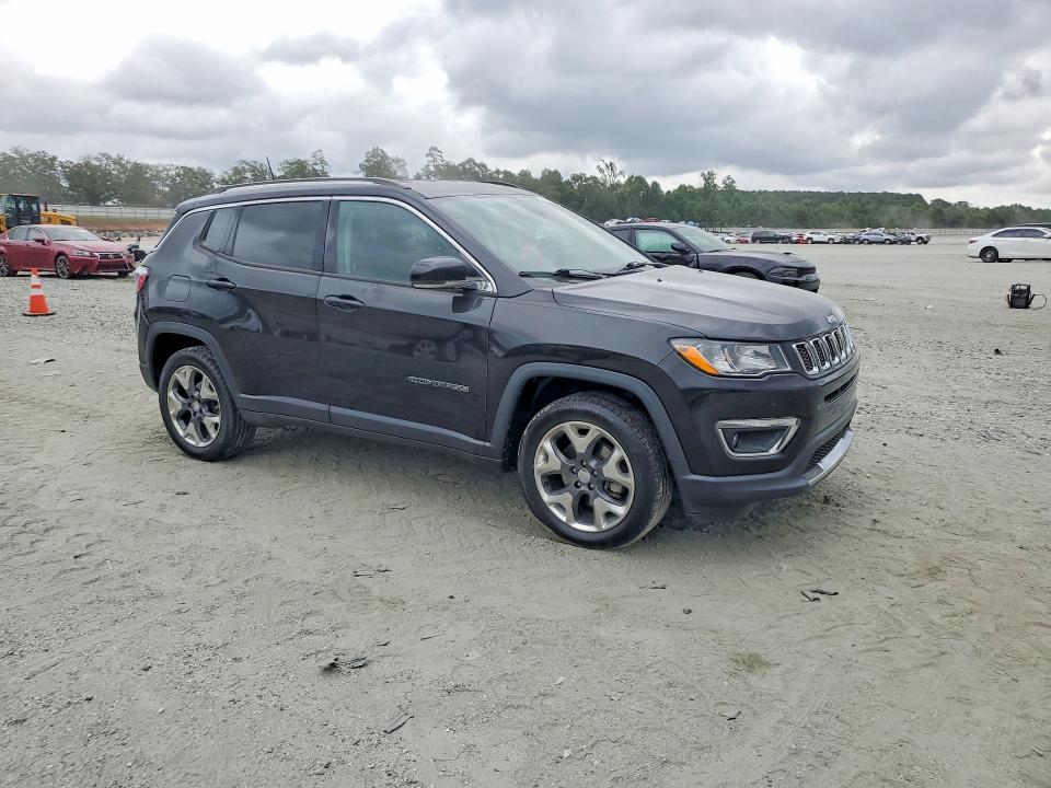 Photo 4 from auction – 2020 JEEP COMPASS with VIN 3C4NJDCB1LT146874