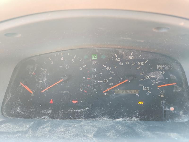 Photo 9 from auction – 2001 LEXUS ES with VIN JT8BF28G210319971