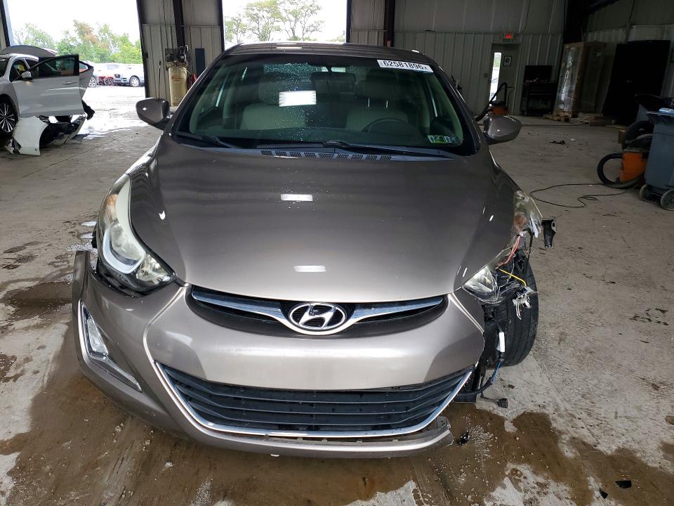 Photo 5 from auction – 2016 HYUNDAI ELANTRA with VIN 5NPDH4AE0GH751415