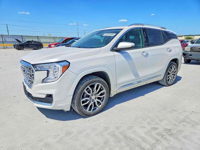 GMC TERRAIN 2022 with VIN 3GKALXEV7NL313635 - Photo from auction