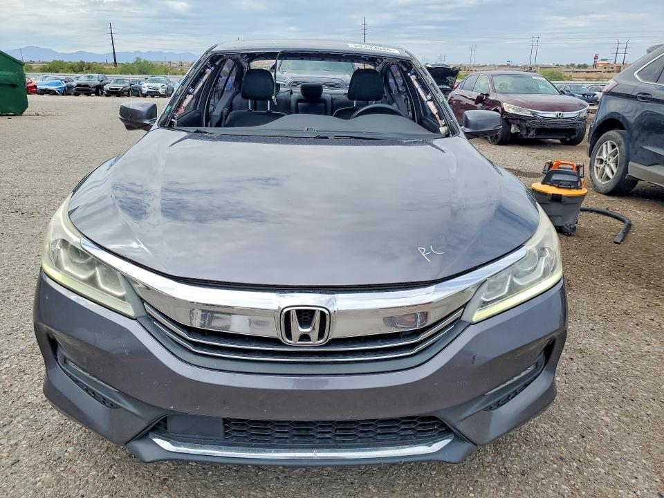 Photo 5 from auction – 2017 HONDA ACCORD with VIN 1HGCR2F9XHA041506