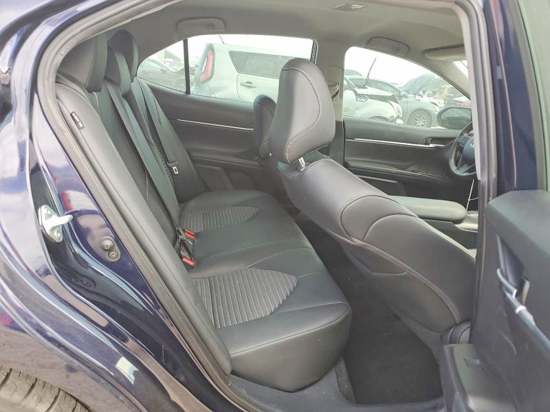 Photo 10 from auction – 2022 TOYOTA CAMRY with VIN 4T1G11AK2NU657864