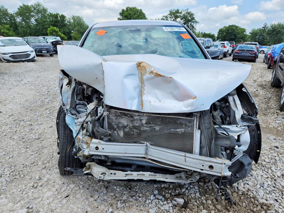 Снимка 5 от търг – 2014 HONDA CR-V с VIN 2HKRM4H30EH697830