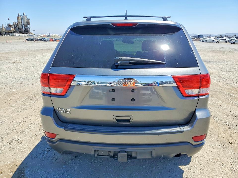 Photo 6 from auction – 2012 JEEP GRAND CHEROKEE with VIN 1C4RJFAG6CC274146