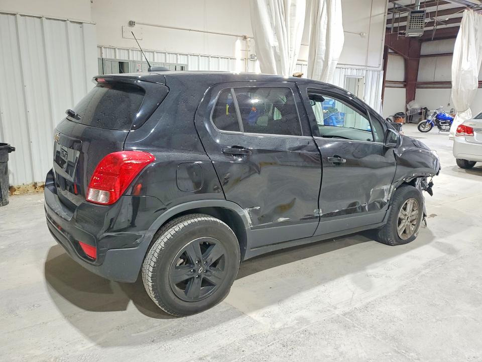 Photo 3 from auction – 2019 CHEVROLET TRAX with VIN 3GNCJNSB7KL234087