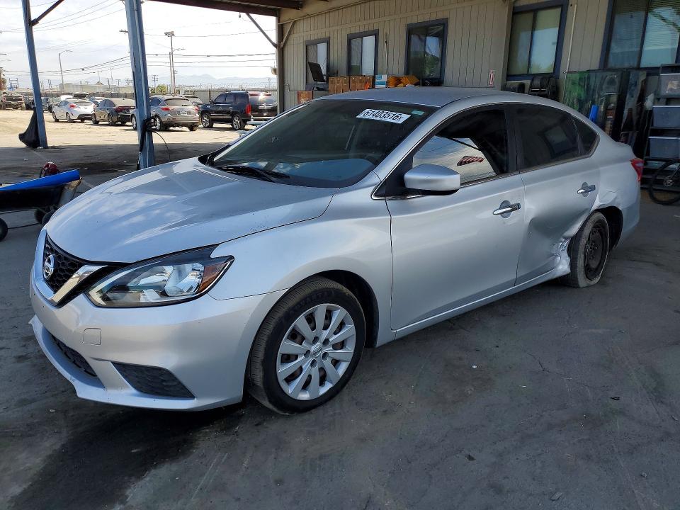 NISSAN SENTRA 2017 with VIN 3N1AB7AP3HL683350 - Photo from auction