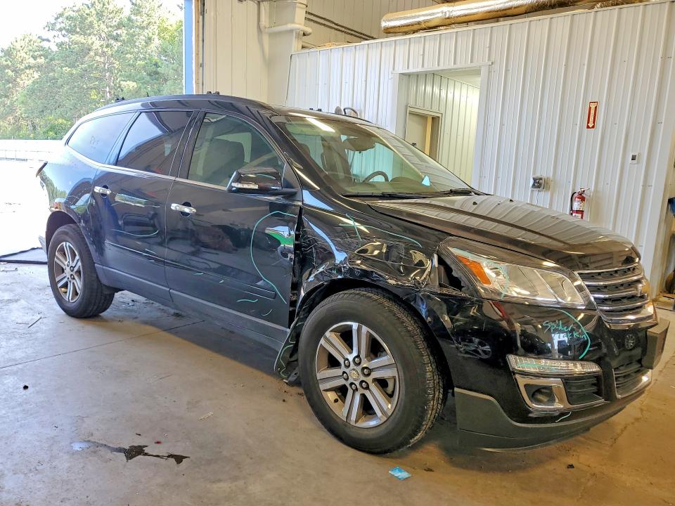 Photo 4 from auction – 2016 CHEVROLET TRAVERSE with VIN 1GNKVGKD0GJ345821