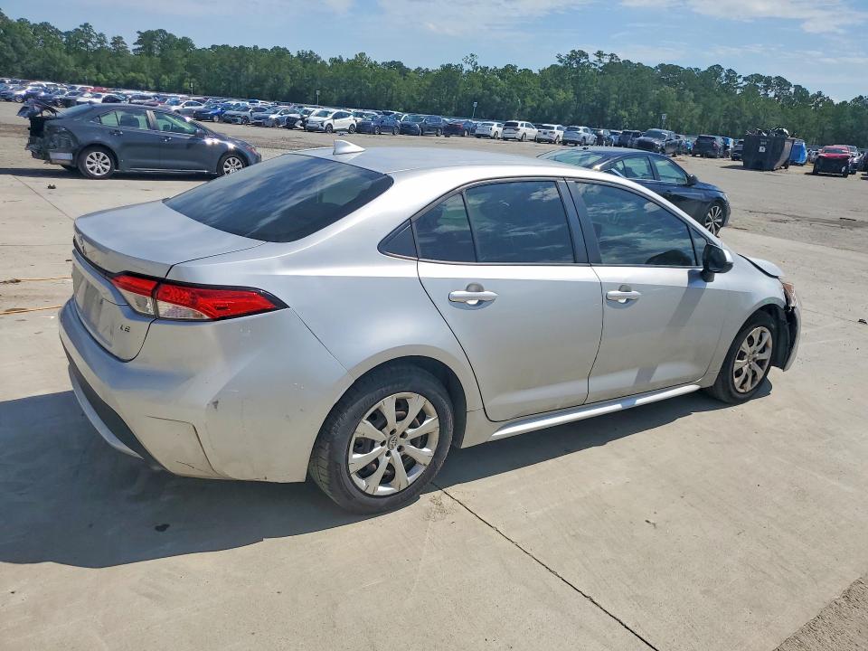 Photo 3 from auction – 2020 TOYOTA COROLLA with VIN JTDEPRAE1LJ000720