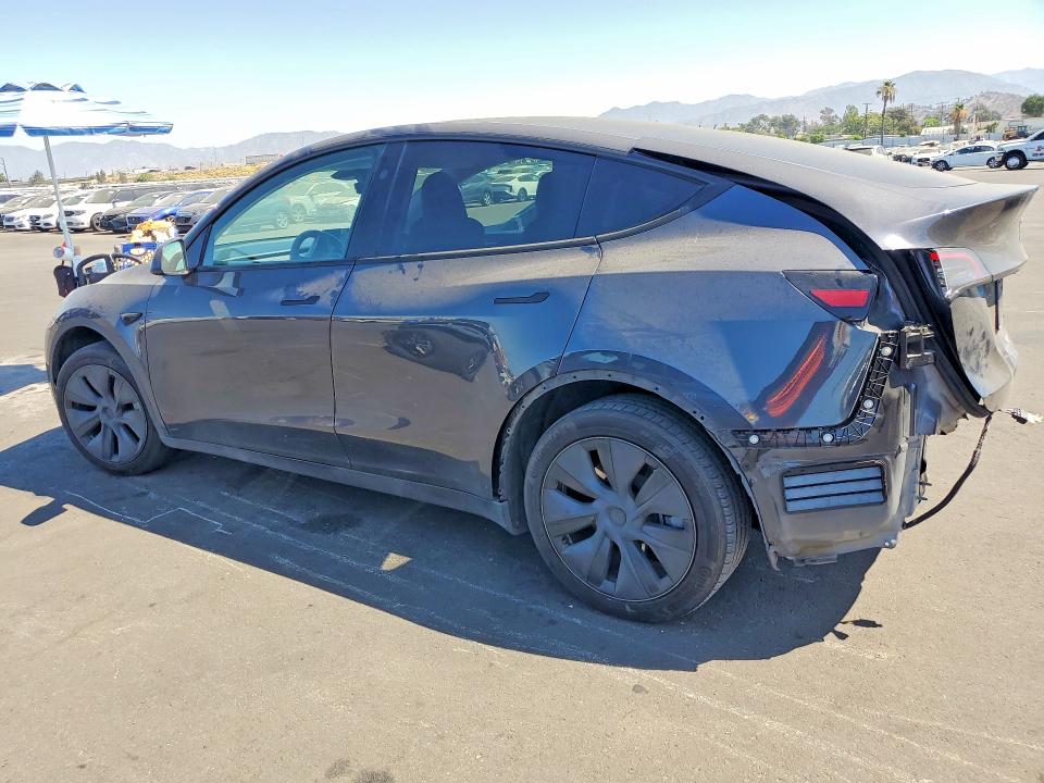 Photo 2 from auction – 2024 TESLA MODEL Y with VIN 7SAYGDED1RF097907