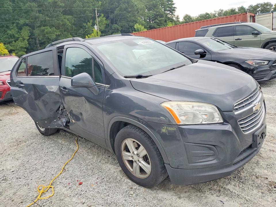 Photo 4 from auction – 2016 CHEVROLET TRAX with VIN 3GNCJLSB1GL212274