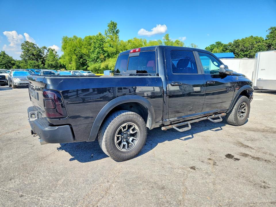 Photo 3 from auction – 2016 RAM 1500 with VIN 1C6RR7YT0GS320977