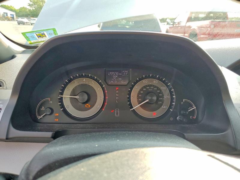 Photo 9 from auction – 2016 HONDA ODYSSEY with VIN 5FNRL5H69GB132335